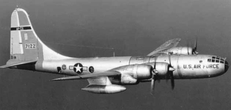 Американский RB-50 в полёте