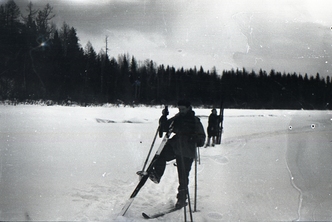 Фотопортрет с плёнки №5: Семён Золотарёв (на лыжне)